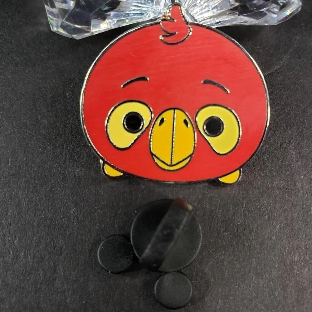 Disney Jose Parrot Trading Pin Adventureland Bird Tiki Room Brooch Lapel Pin